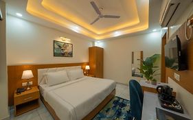 Krishna Abode By Perfect Stayz Near Prem Mandir With Parking